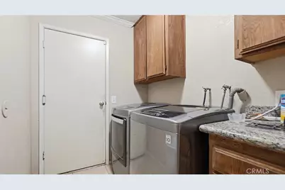 7589 Glider Ave, Hesperia, CA 92345 - Photo 38