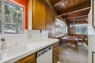 27352 Alpen Dr, Lake Arrowhead, CA 92352 - Photo 14