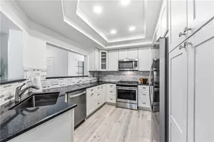 8192 Sandcove Cir, Huntington Beach, CA 92646 - Photo 16
