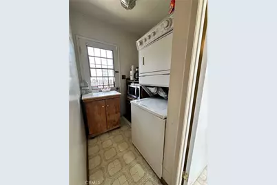 23117 Meyler Ave, Torrance, CA 90502 - Photo 14