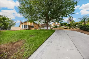 11324 Reid Ct, Riverside, CA 92505 - Photo 2