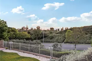 23161 Bouquet Canyon Ct, Mission Viejo, CA 92692 - Photo 36