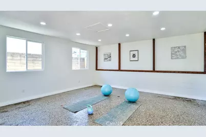 4704 E Centralia Street, Long Beach, CA 90808 - Photo 24
