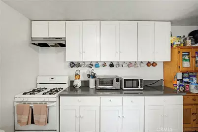 1425 W Gage, Los Angeles, CA 90047 - Photo 8