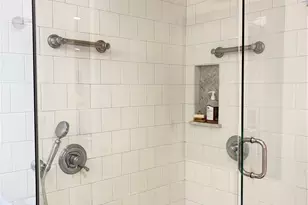 1340 Kenwood Rd, Seal Beach, CA 90740 - Photo 20