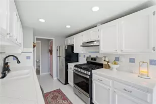 785 W 19th St, San Pedro, CA 90731 - Photo 14