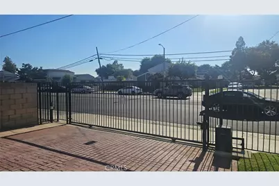 13252 Newland Street, Garden Grove, CA 92844 - Photo 16