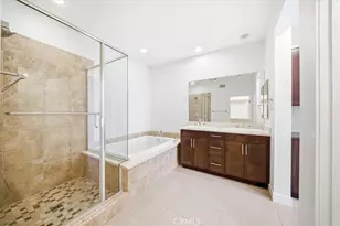 27 Soho, Irvine, CA 92612 - Photo 12
