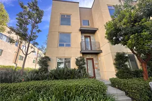 27 Soho, Irvine, CA 92612 - Photo 1