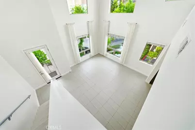 27 Soho, Irvine, CA 92612 - Photo 24