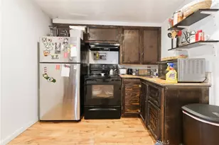 725 W 107th, Los Angeles, CA 90044 - Photo 40