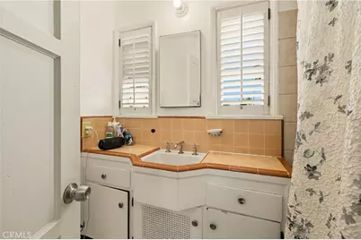 7015 Templeton, Huntington Park, CA 90255 - Photo 32