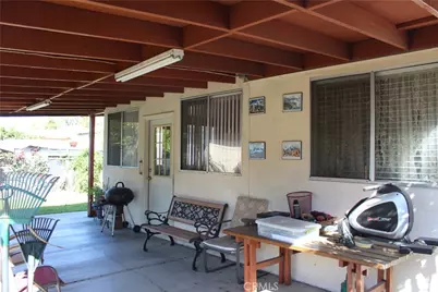 5852 5854 Lanto, Bell Gardens, CA 90201 - Photo 18
