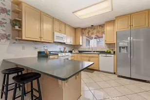 2726 E Diana Ave, Anaheim, CA 92806 - Photo 10