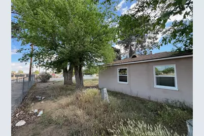 15683 Fir, Hesperia, CA 92345 - Photo 40