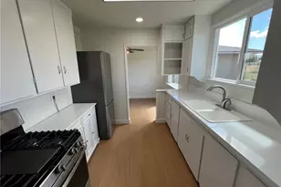 15683 Fir, Hesperia, CA 92345 - Photo 8