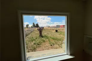 15683 Fir, Hesperia, CA 92345 - Photo 56