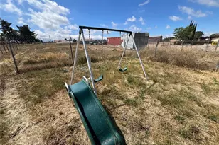 15683 Fir, Hesperia, CA 92345 - Photo 46