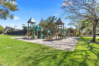 6 Aprilla, Irvine, CA 92614 - Photo 32