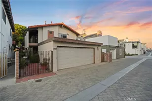 1589 E Ocean, Newport Beach, CA 92661 - Photo 10