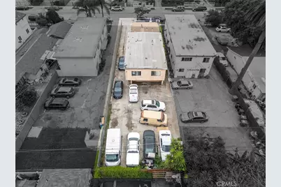 213 E 87th Pl, Los Angeles, CA 90003 - Photo 20