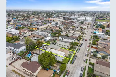 213 E 87th Pl, Los Angeles, CA 90003 - Photo 18