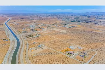 3789 Luna Road, Phelan, CA 92371 - Photo 12