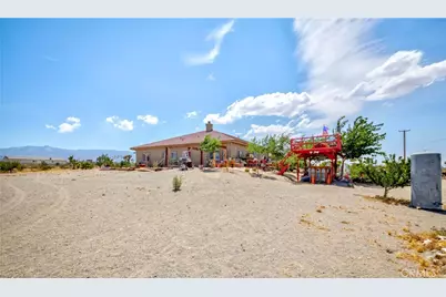 3789 Luna Road, Phelan, CA 92371 - Photo 60