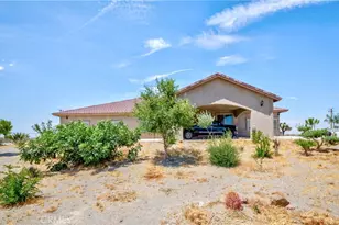 3789 Luna Rd, Phelan, CA 92371 - Photo 8