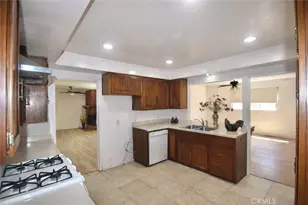 2038 W Victoria, Anaheim, CA 92804 - Photo 10