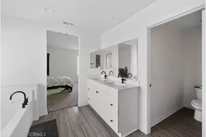 29032 Golden Sunset, Winchester, CA 92596 - Photo 10