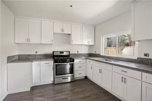 1003 W Myrtle St, Santa Ana, CA 92703 - Photo 16