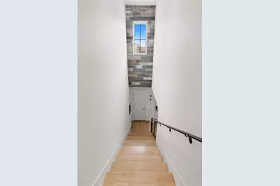 112 Gemstone, Irvine, CA 92620 - Photo 18