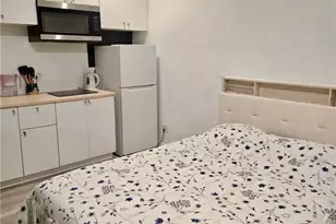 1813 Huntington St, Huntington Beach, CA 92648 - Photo 40