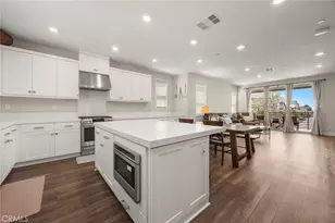 204 Keeper, Irvine, CA 92618 - Photo 16