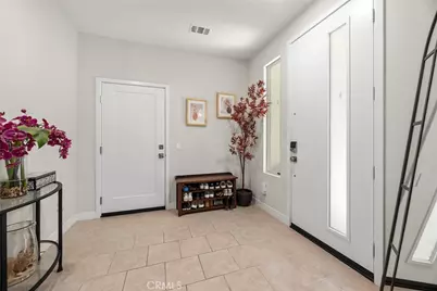 204 Keeper, Irvine, CA 92618 - Photo 4