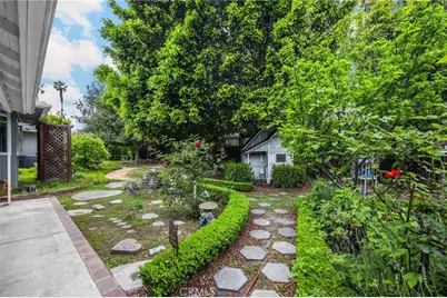 419 E Sunny Hills Road, Fullerton, CA 92835 - Photo 28