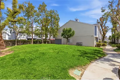 701 S Hayward #18, Anaheim, CA 92804 - Photo 24
