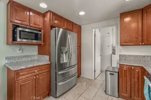 5444 Peacock Ln, Riverside, CA 92505 - Photo 14