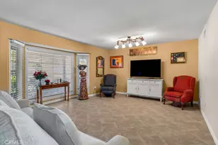 5444 Peacock Ln, Riverside, CA 92505 - Photo 6