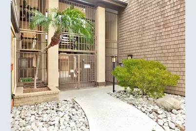 2510 E Willow #102, Signal Hill, CA 90755 - Photo 4