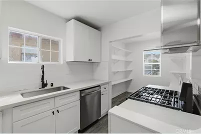 1311 W R, Wilmington, CA 90744 - Photo 20