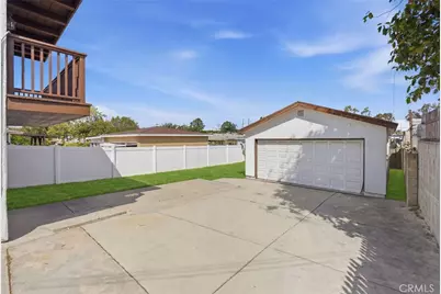 1311 W R, Wilmington, CA 90744 - Photo 10