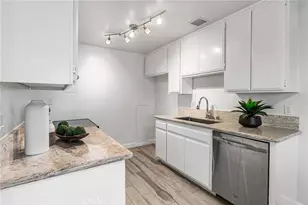 17572 Vandenberg Ln, Tustin, CA 92780 - Photo 10