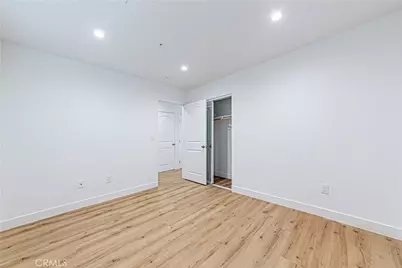 10424 Graham Avenue, Los Angeles, CA 90002 - Photo 36