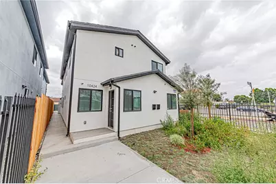 10424 Graham Avenue, Los Angeles, CA 90002 - Photo 1