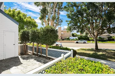 446 Fallingstar, Irvine, CA 92614 - Photo 30