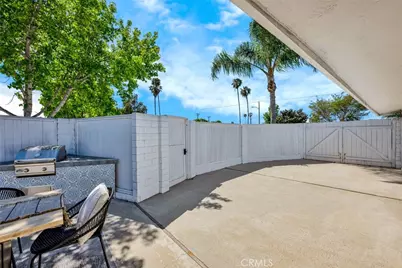 3076 Samoa Place, Costa Mesa, CA 92626 - Photo 18