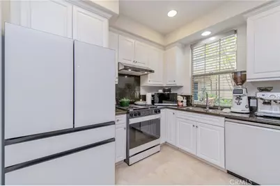 151 Silverado, Irvine, CA 92618 - Photo 14