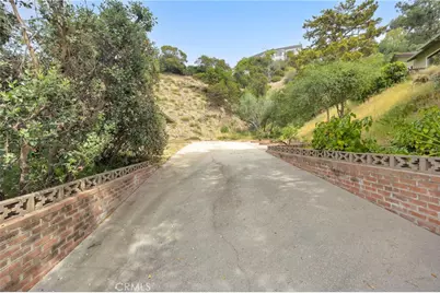 3737 San Augustine, Glendale, CA 91206 - Photo 8